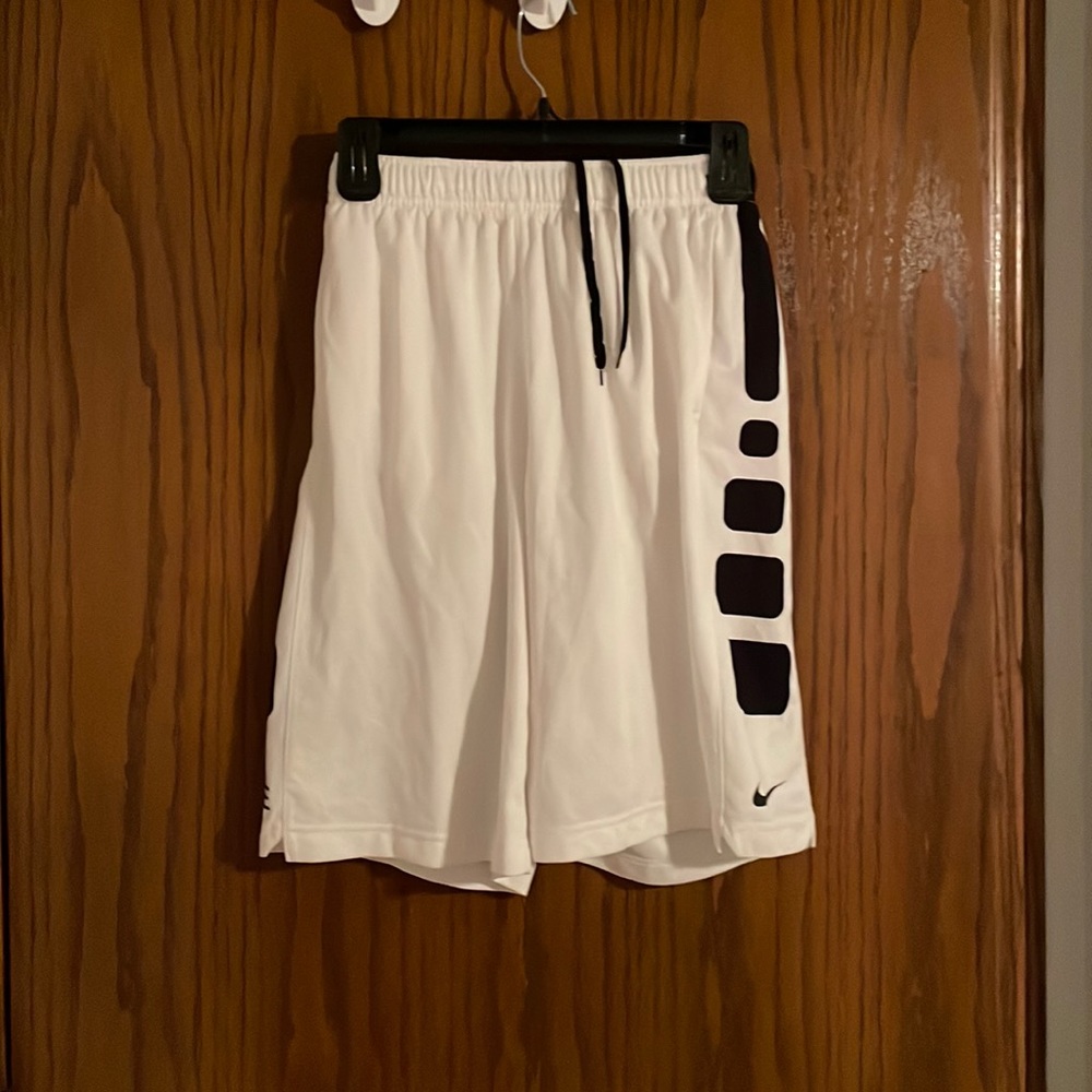 Nike elite basketball shorts